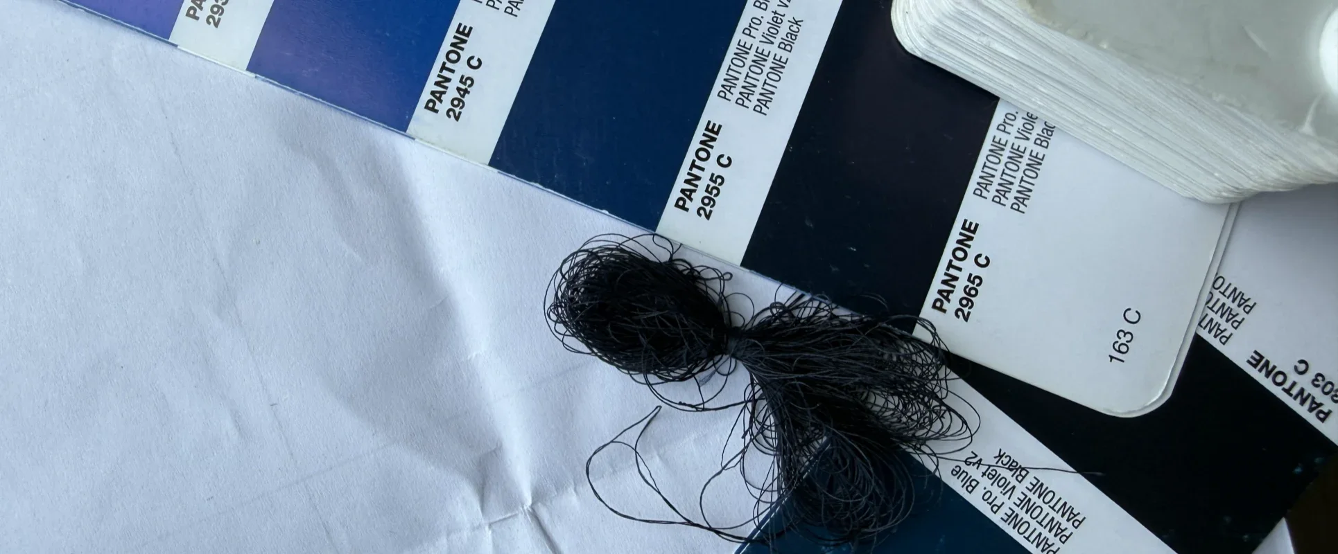 Custom woven fabric development showing greige fabric, dyeing, finishing and MOQ requirements